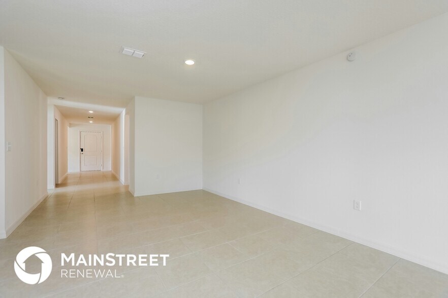 Building Photo - 1668 Gopher Tree St