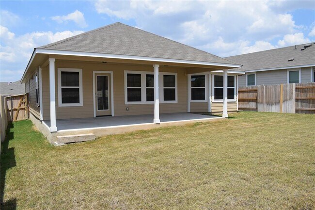 Building Photo - 208 Shugart St