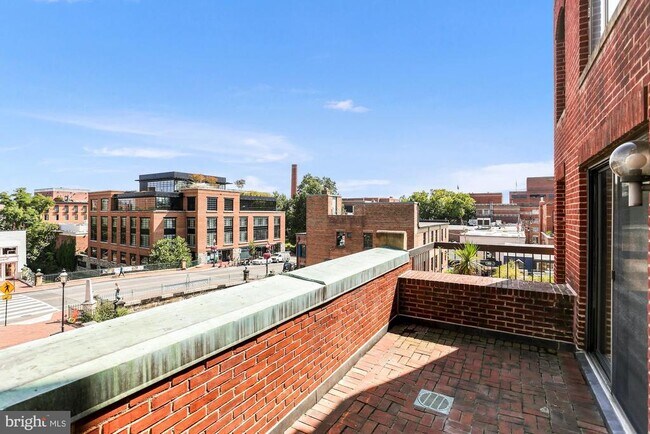 Building Photo - 1080 Wisconsin Ave NW