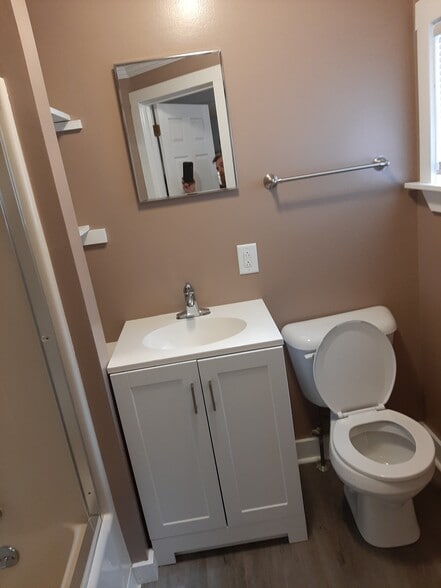 Bathroom - 241 Water St