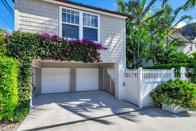 Building Photo - 357 Seabreeze Ave