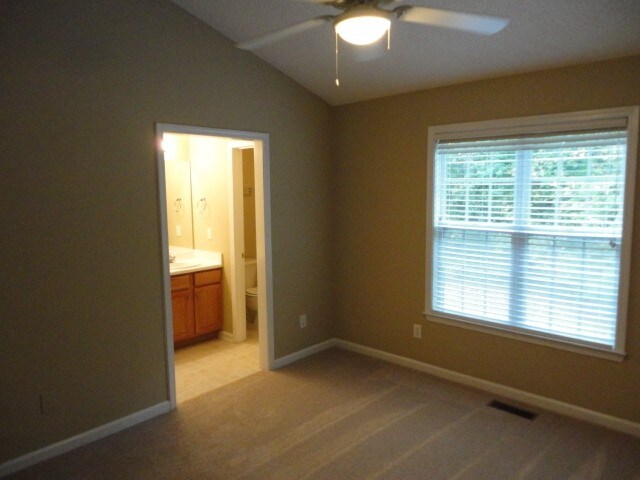 Building Photo - 205 Wood Green Dr