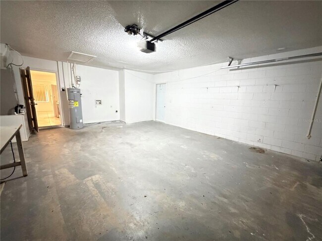 Building Photo - 408 Sandpiper Ridge Dr