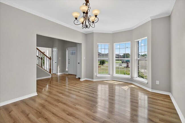 Building Photo - 6901 Windy Cove Cir