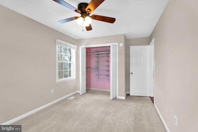 Building Photo - 6229 Gentle Ln