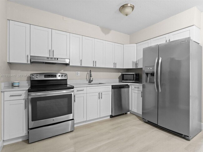 Building Photo - 5880 NW 19th St