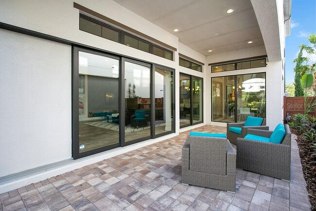 Building Photo - 8455 Via Vittoria Way