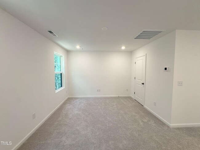 Building Photo - 1529 Crescent Townes Wy