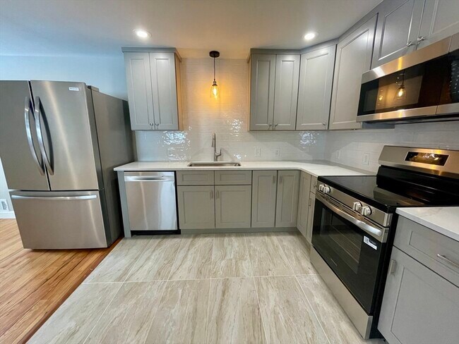 Building Photo - 34 Foster Dr