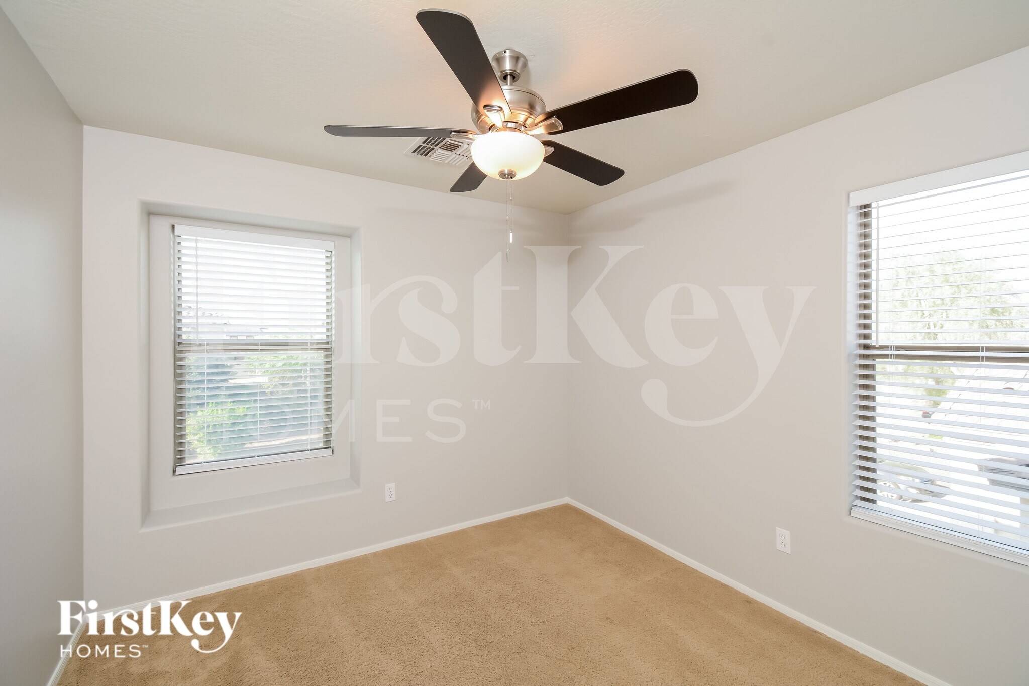 Building Photo - 16430 W Prickly Pear Trail