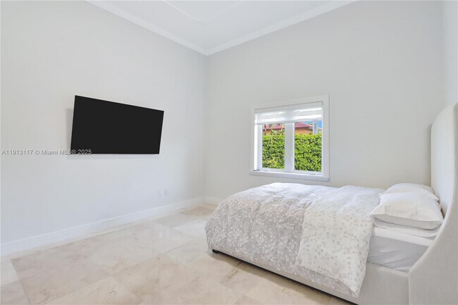 Building Photo - 3191 SW 133rd Ct