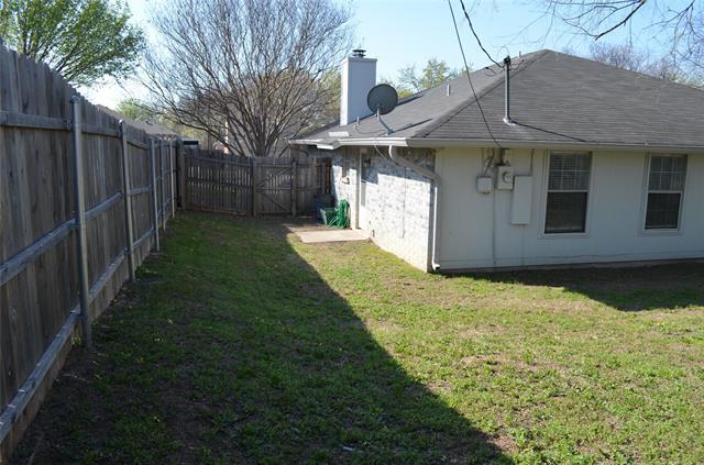 Building Photo - 7 States Ave