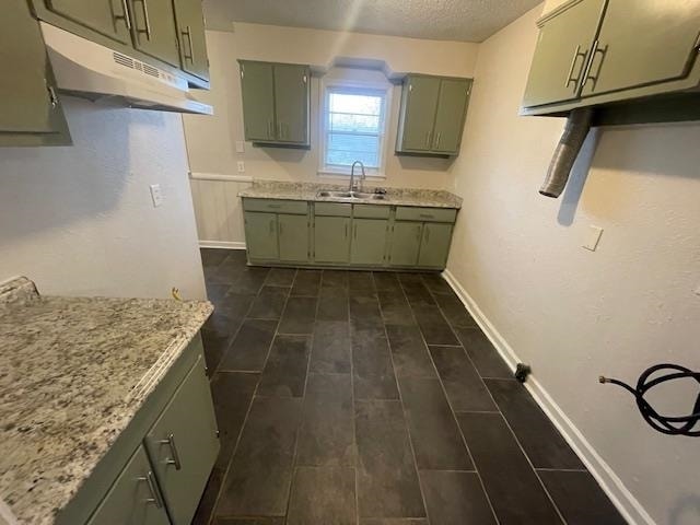 Building Photo - 1553 Paullus Ave