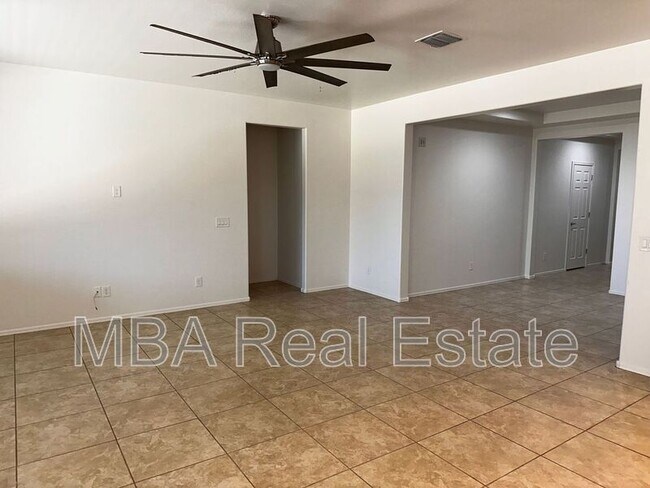 Building Photo - 2075 Angelo Way