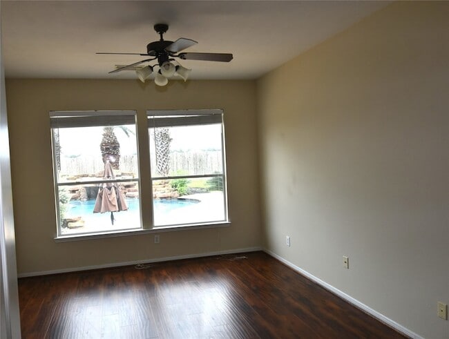 Building Photo - 19439 Suffolk Hollow Ln