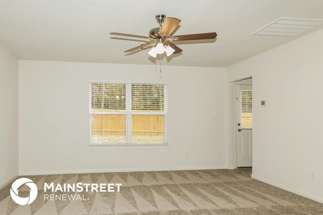 Building Photo - 26861 Steinbeck Dr