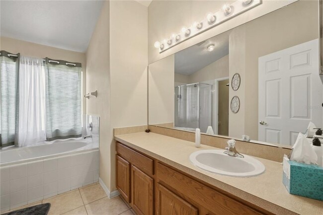 Building Photo - 334 Brayton Ln