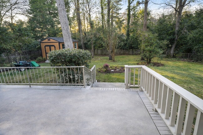 Building Photo - 501 Terrell St