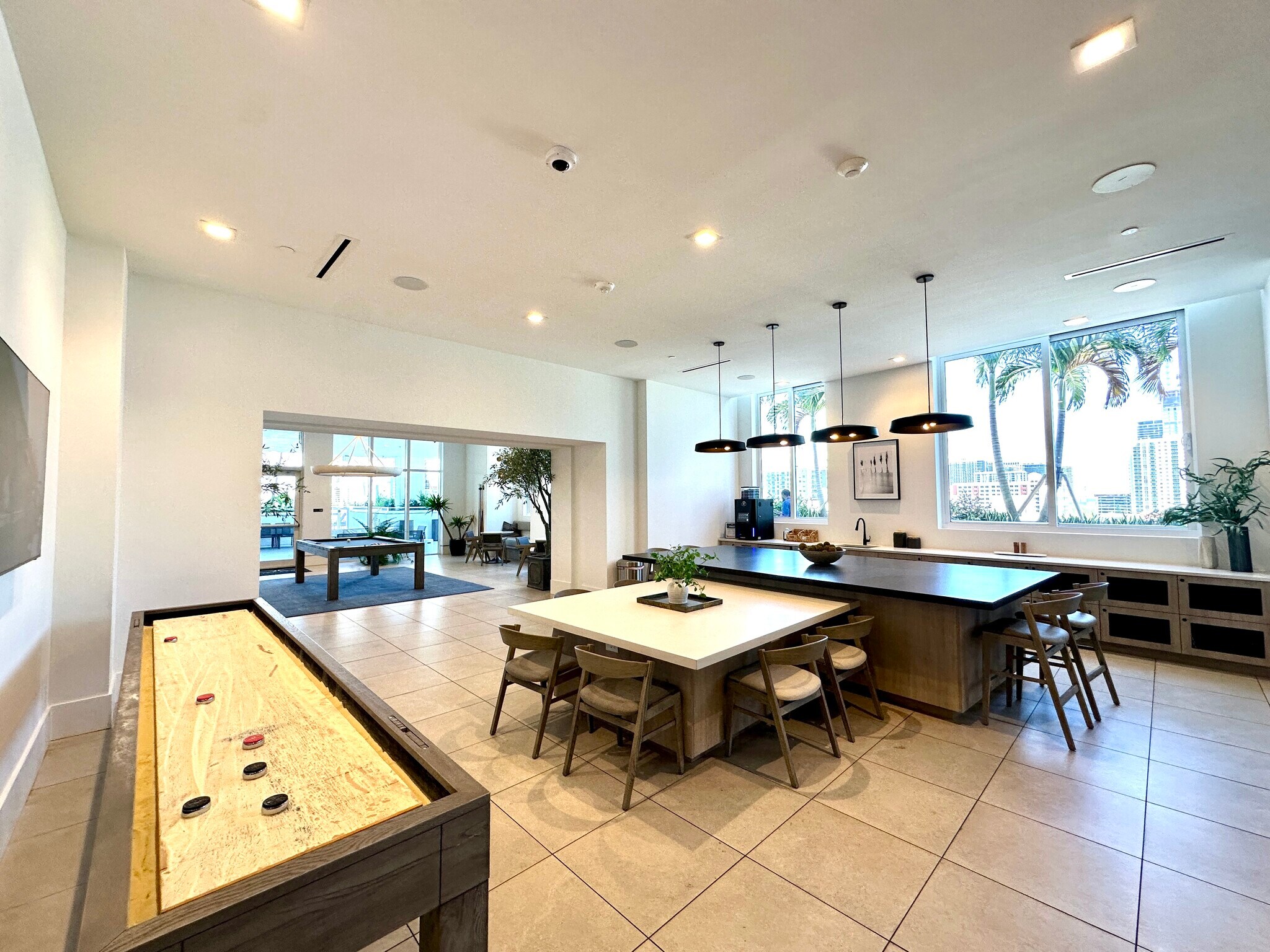 Building Photo - 234 NW 17th St