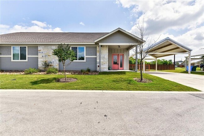 Building Photo - 400 Rose Dr