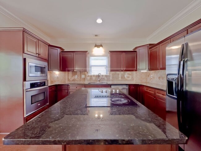 Building Photo - Spectacular 4 Bed 3.5 Bath with Large Yard - next to Mt. Laurel at Shoal Creek