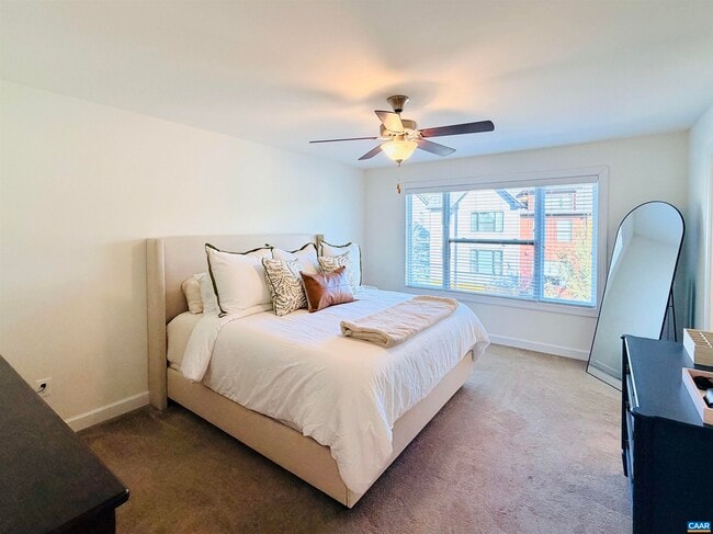 Building Photo - 133 Junction Ln