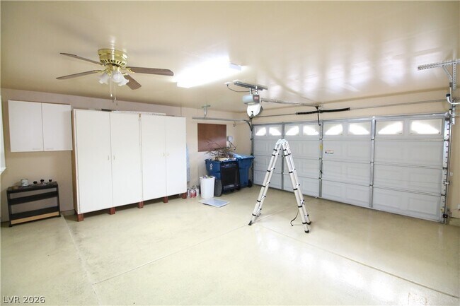 Building Photo - 1520 Vía Cassia