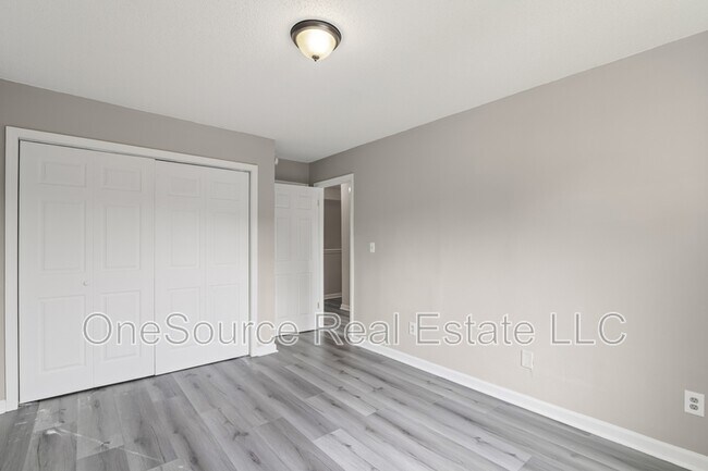 Building Photo - 3515 Ten Oaks Cir