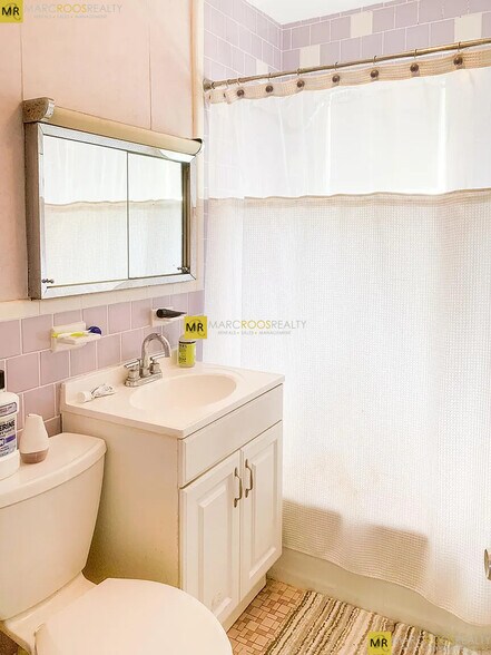 Building Photo - 58 Buzzells Ln