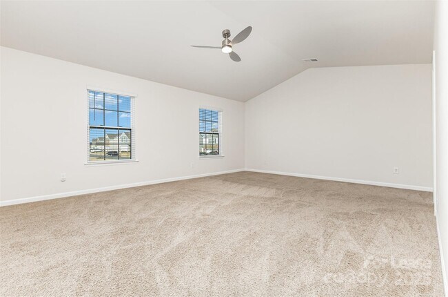 Building Photo - 7619 Nolen Farm Dr