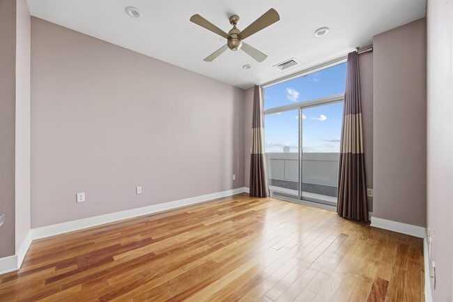 Building Photo - 201 Marin Blvd