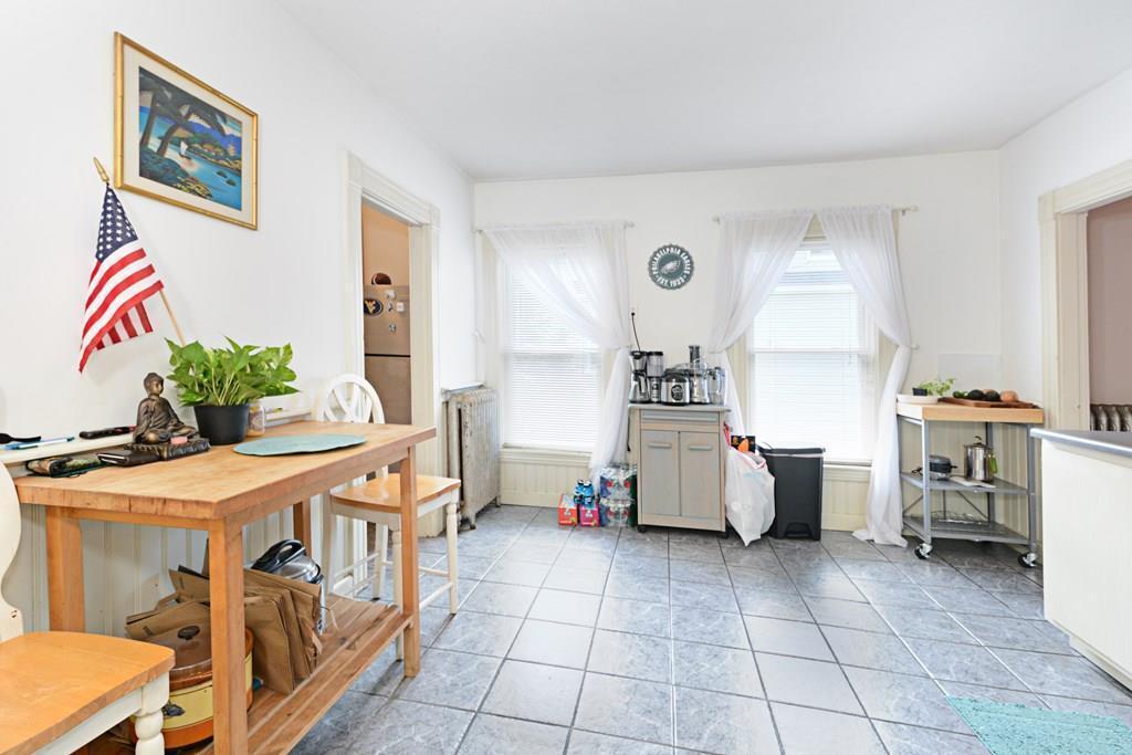 Building Photo - 20 June St