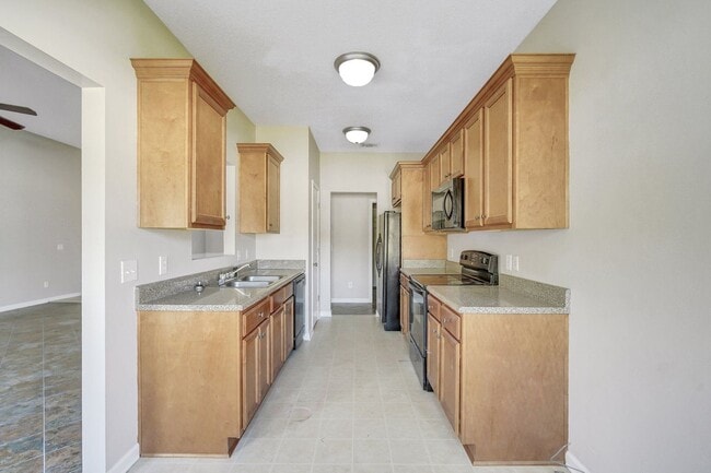 Building Photo - 1200 Peacock Trail