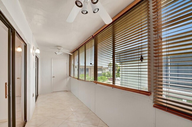Building Photo - 459 Piedmont J