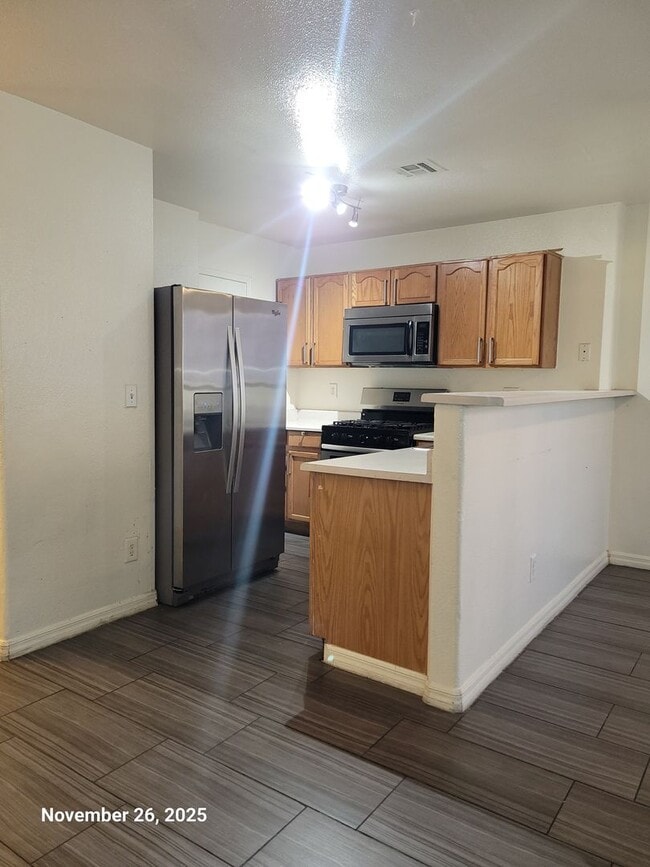 Building Photo - Gorgeous Townhouse for rent!!!