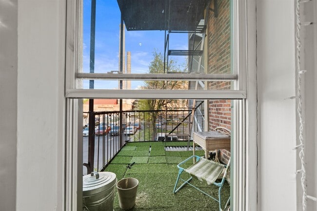 Building Photo - 88 Brunswick St