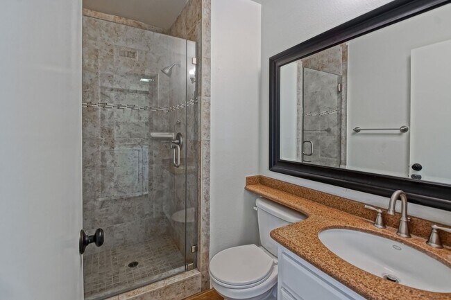 Building Photo - Bright & Spacious, 4BR3BA Home in the Private, Gated Community w/ 2 Pools, Clubhouse, Playground ...