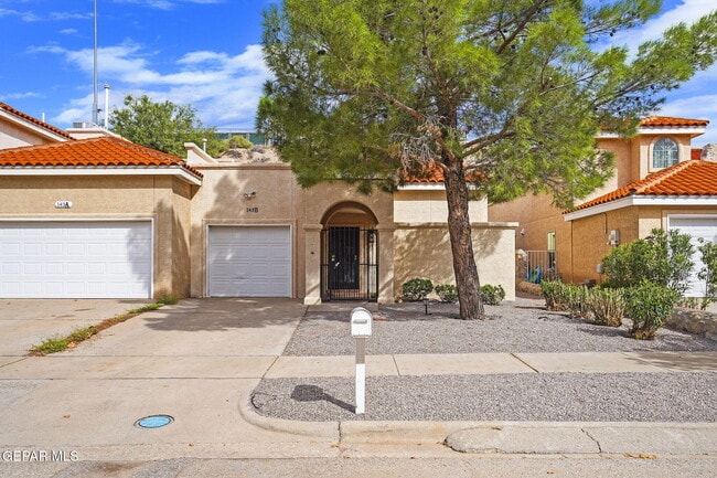 Building Photo - 143 N Alto Mesa Dr