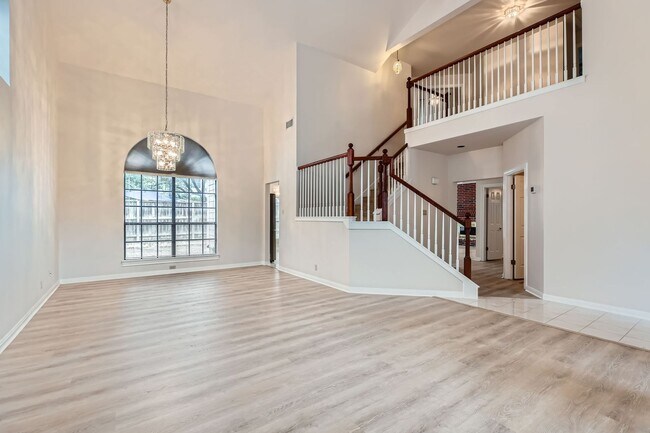 Building Photo - First time rental!