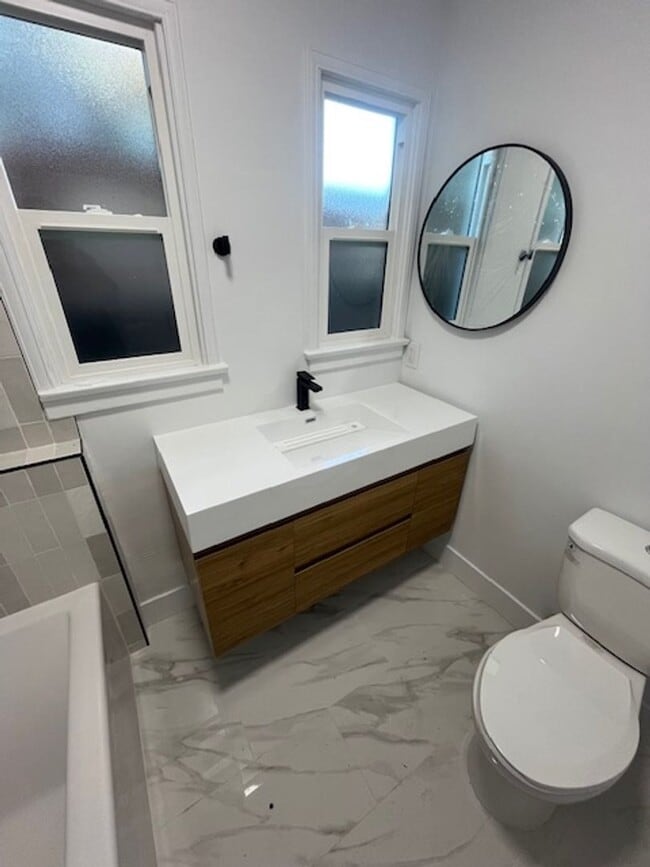 Building Photo - Magnolia at Long Beach