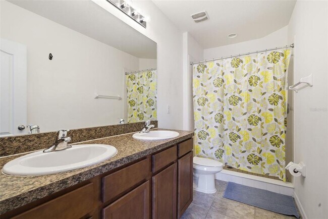 Building Photo - 10425 Red Carpet Ct