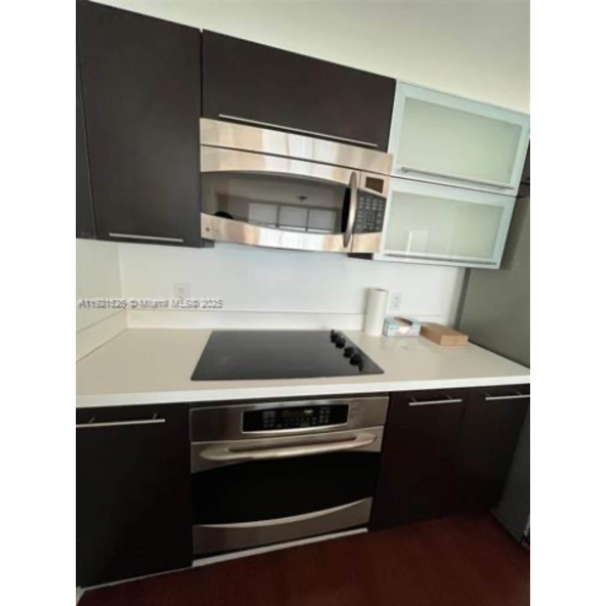 Building Photo - 90 SW 3rd St