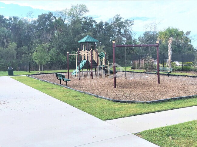 Building Photo - 1114 Brenton Leaf Dr