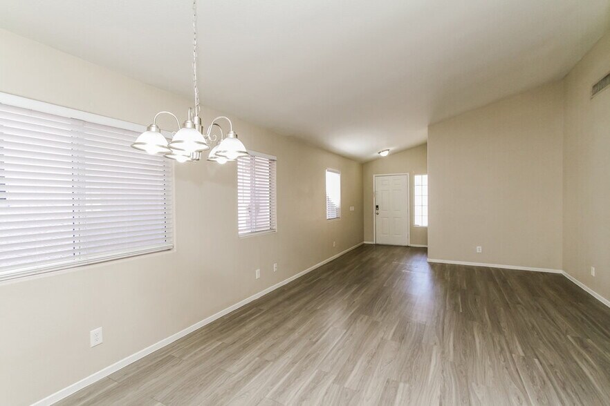 Building Photo - 6376 Venus Vale Ct