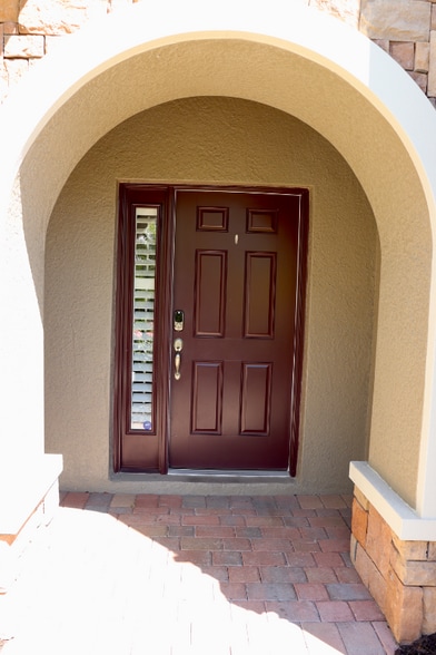 Building Photo - 10820 Alvara Point Dr