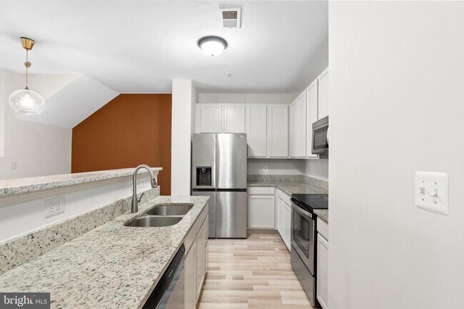 Building Photo - 5095 Anchorstone Dr