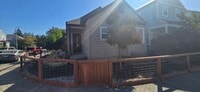 Building Photo - Charming single story home