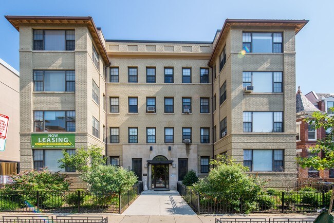 Primary Photo - Kenyon Apartments