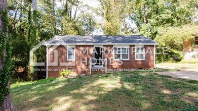 Building Photo - 3516 Maryvale Dr