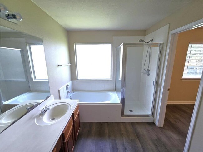 Building Photo - 4919 Siros Isle Ct